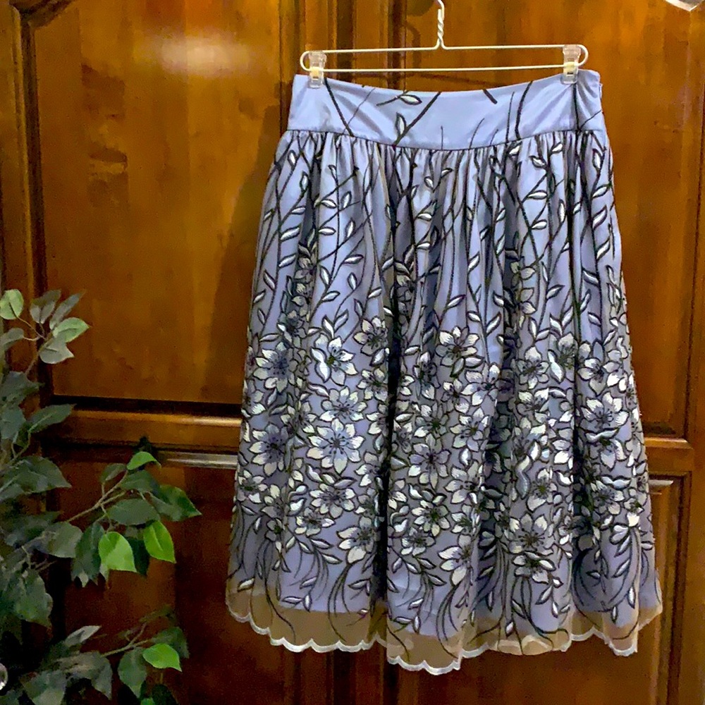 Like New Eliza J Skirt Size 8